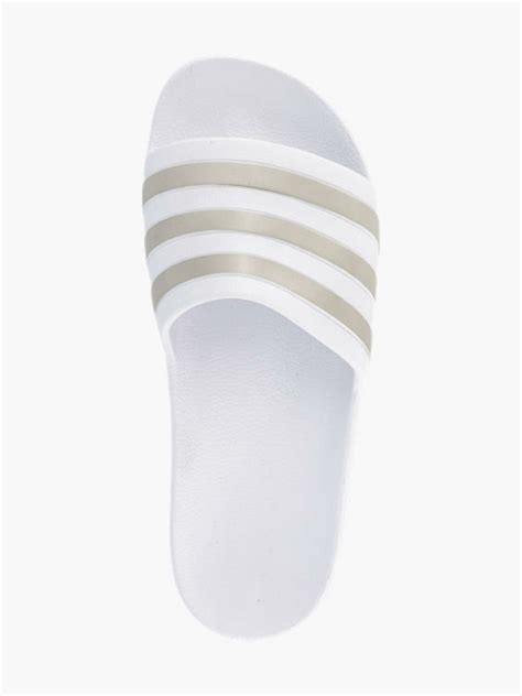 witte adidas slippers dames|Adidas club slippers.